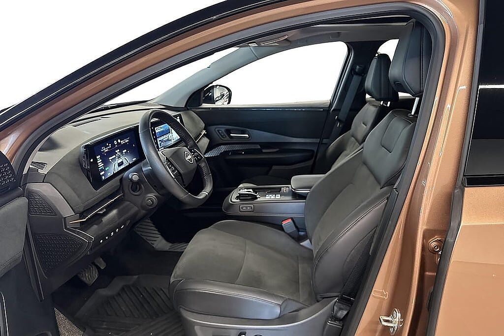Nissan Ariya
